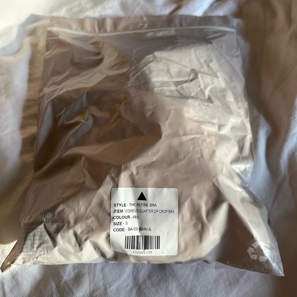 Refine Bra NWT SMALL Balance Athletica Vitality - Picture 6 of 9